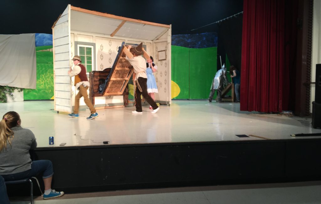 Set Design wizard of OZ