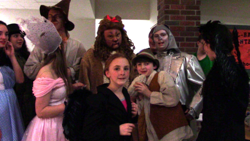 Lincoln City wizard of oz cast