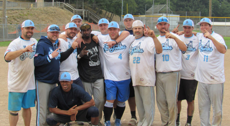 St. Johns smushes Lincoln City for mushball beach title
