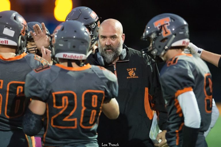 PHOTO GALLERY/Taft opens hectic home sports schedule