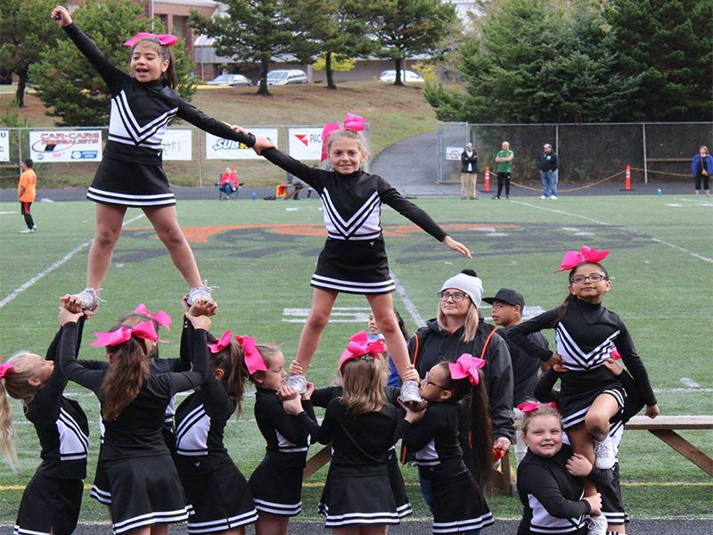 youth cheerleading