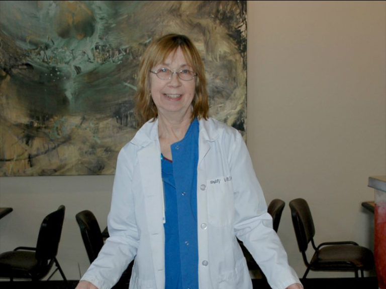 Wallace named Samaritan North Lincoln Hospital Employee of the Year