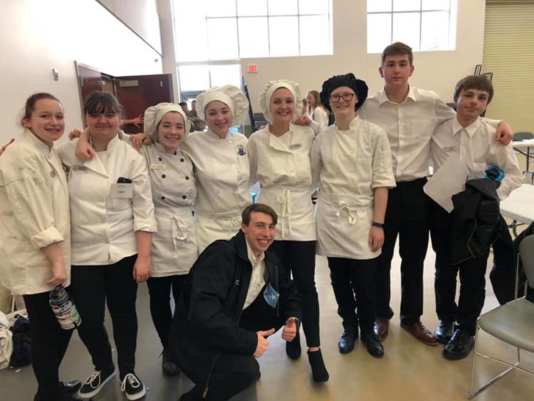 Taft cooks up winning recipes at SkillsUSA Oregon culinary competition