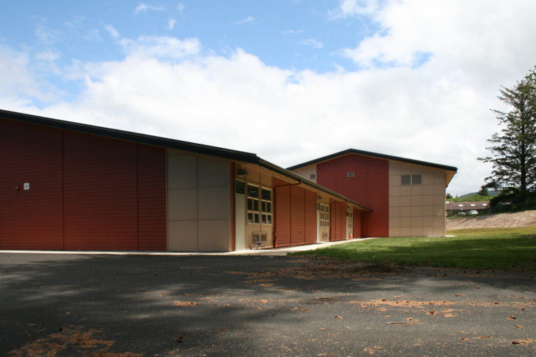Oceanlake Elementary School parent pushes for LCSD policy reform