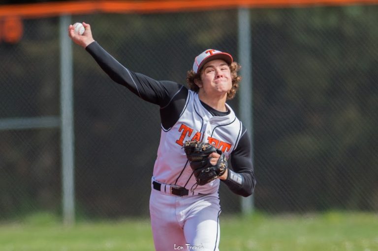 Warriors start fast, take two league games from Taft baseball team