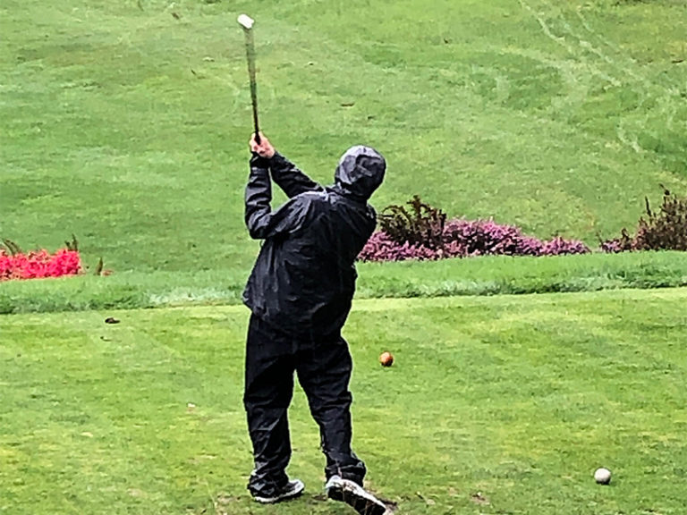 Taft boys slog way to sloppy finish in 18-hole season debut