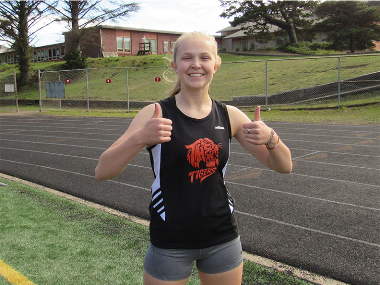 Wright, Jin, Halferty pace Taft with two wins each in home track meet