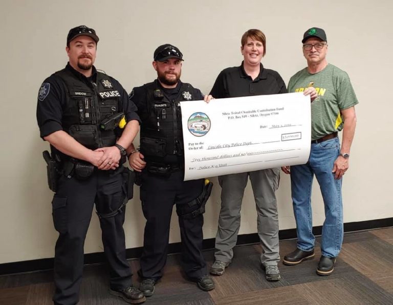 Siletz Tribe donates $5,000 to Lincoln City Police K9 program