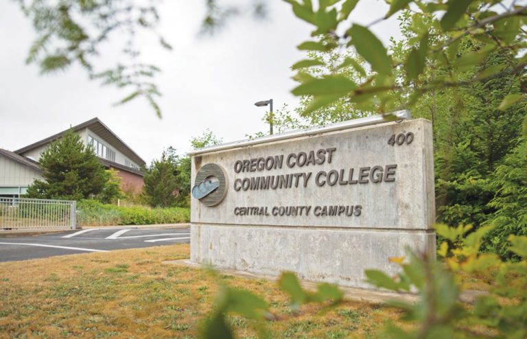 Two OCCC students named to all-Oregon Academic Team