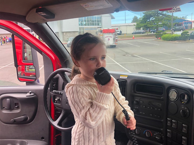 Kids take driver’s seat, horns blare at Touch A Truck in Lincoln City