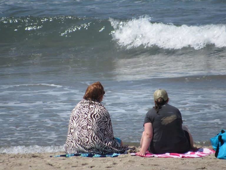 Mother, hotel employee rescue teen in Surftides water rescue