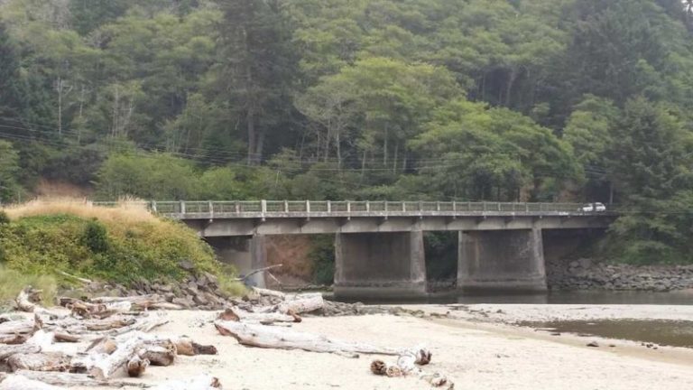 Night work to begin Tuesday on Schooner Creek Bridge