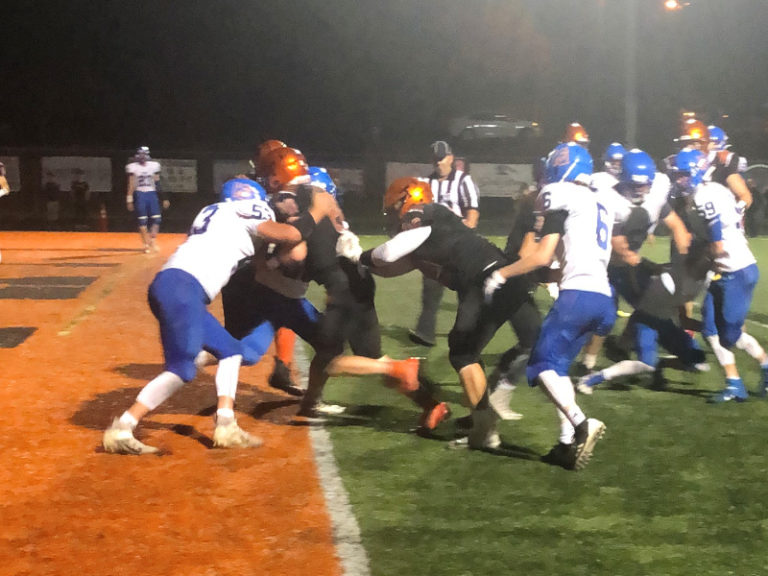 Tigers cut Loggers down to size with 24-6 home football win