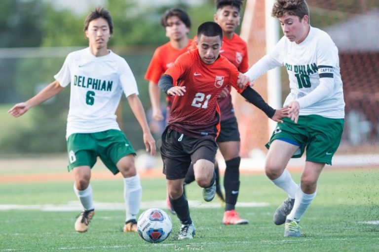 Taft boys soccer team earns league road win over Delphian