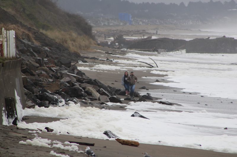 King Tide reigns over Lincoln City beaches